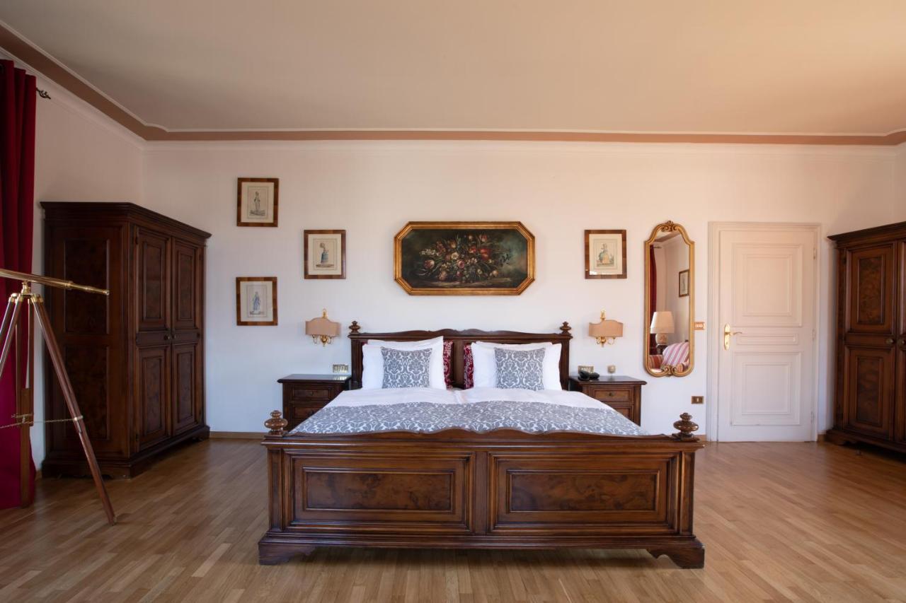 Hotel Castel Rundegg (Adults Only) Merano Exteriör bild