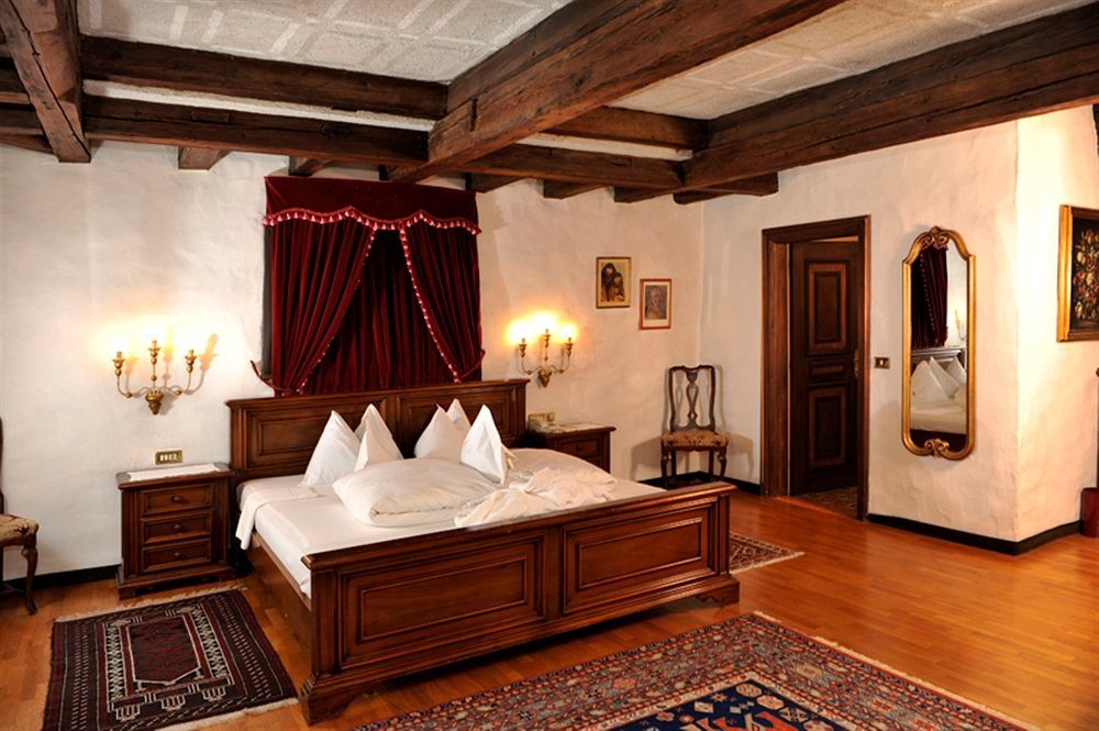 Hotel Castel Rundegg (Adults Only) Merano Exteriör bild