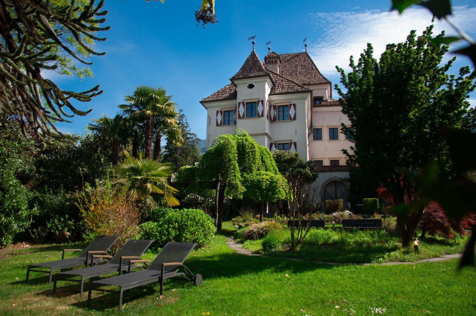 Hotel Castel Rundegg (Adults Only) Merano Exteriör bild