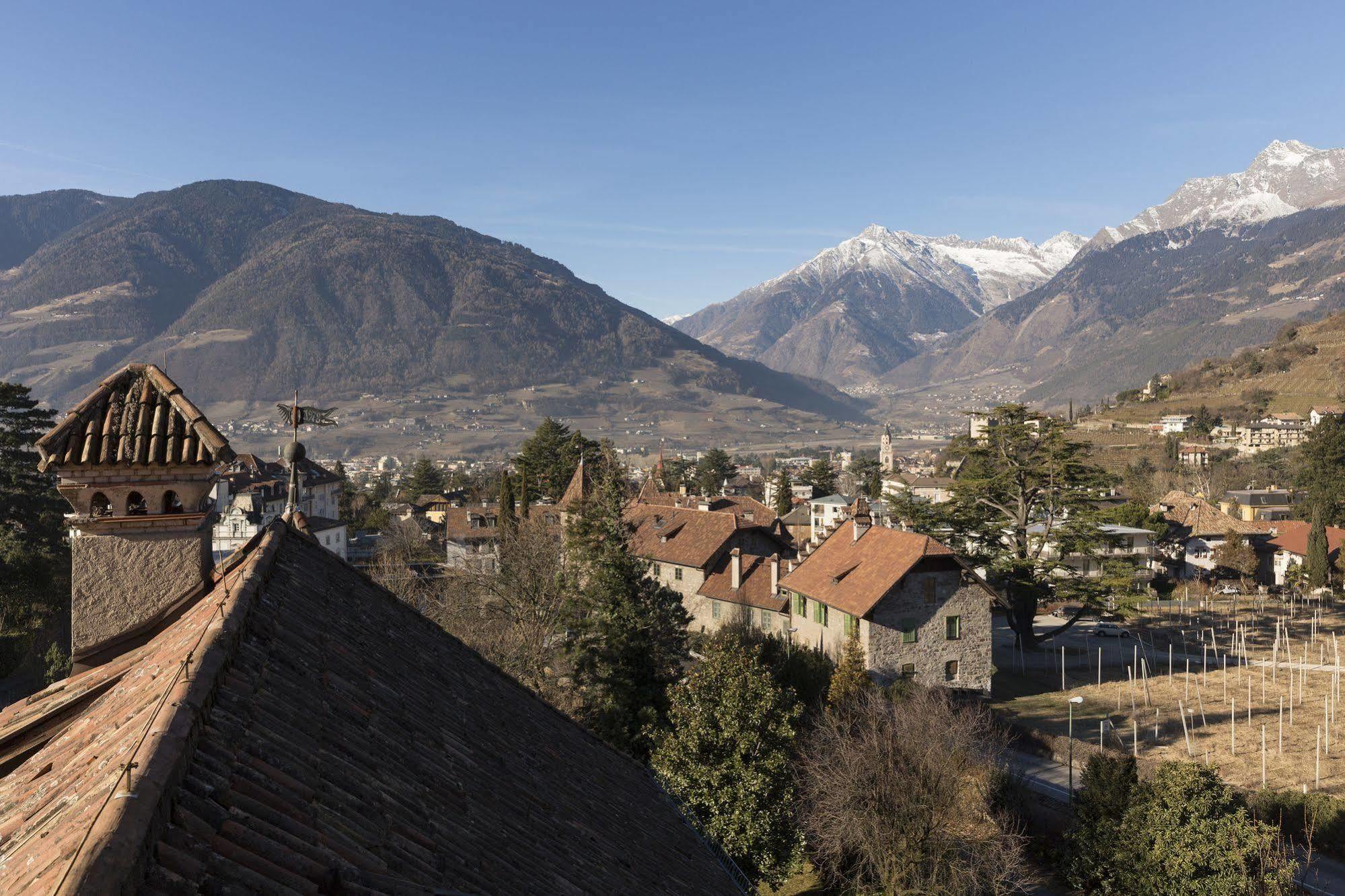 Hotel Castel Rundegg (Adults Only) Merano Exteriör bild
